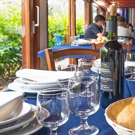 Alojamento de Turismo Rural Tenuta Guparza Posada (Sardinia)
